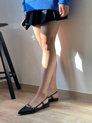 Pointed Buckled Flats 香港女裝鞋