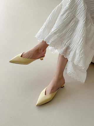 Tess Pointed-Toe Mules 高跟鞋