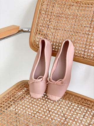 Cap-Toe Bow Flats 女裝平底鞋