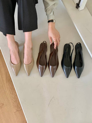 Ari Low-Heeled Slingbacks 平底鞋