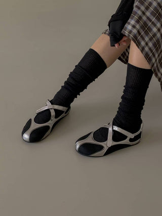Cross Sneakers 香港女裝鞋