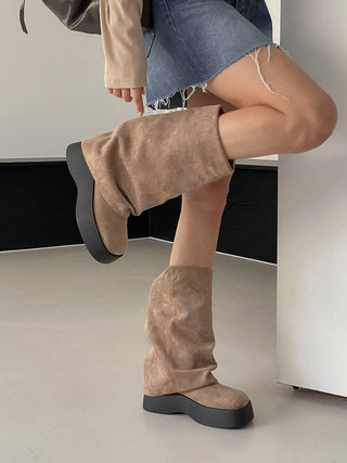 香港 Foldover Boots