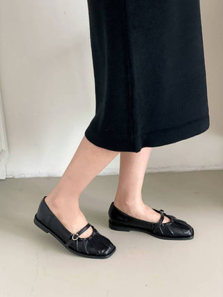 Pleated-Toe Mary Janes 香港女裝鞋