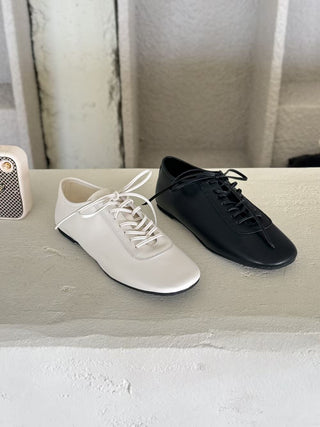 Elle Lace Up Shoes 香港女裝鞋