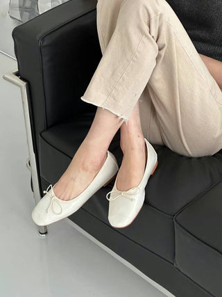 Cora Almond Toe Bow Flats 香港女裝鞋