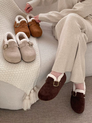 Fluffy Buckled Slip-Ons香港女裝鞋