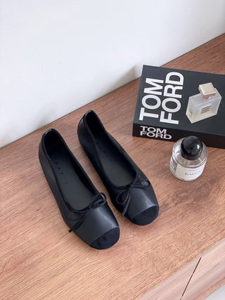Cap-Toe Bow Flats 女裝平底鞋