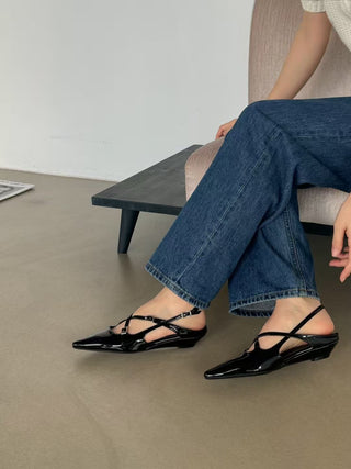 Cross Buckled Flats 香港女裝鞋