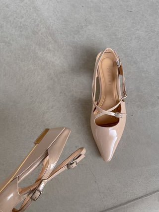Cross Buckled Flats 香港女裝鞋