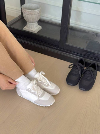 Vive Sneakers 香港女裝鞋